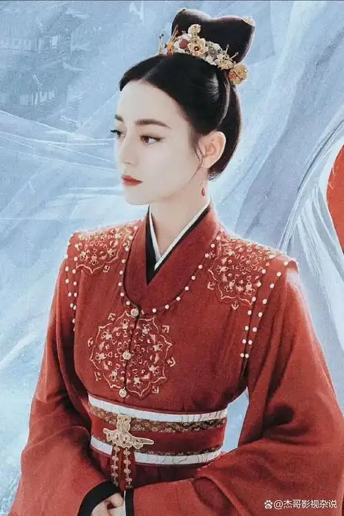 迪丽热巴或将出演《风月不相关》,将于8月开拍!肖战强势加盟!