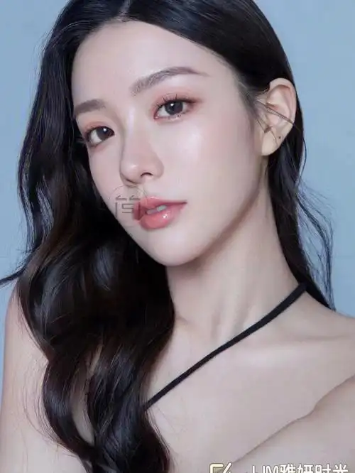 大眼睛,高鼻梁,喜欢吗