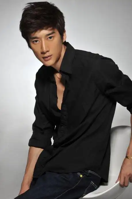 引用 青岛帅哥宋珉宇