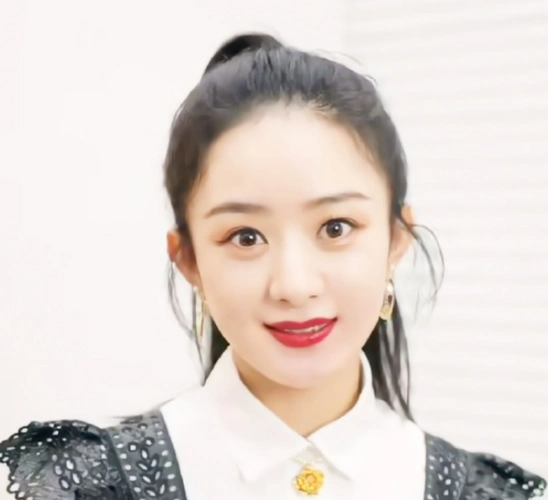 赵丽颖《尼龙》九月刊预告,高马尾又甜又飒