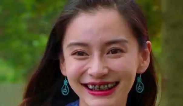 明星最想销毁的4张照片baby的黑牙杨幂的泪痕他更魔性