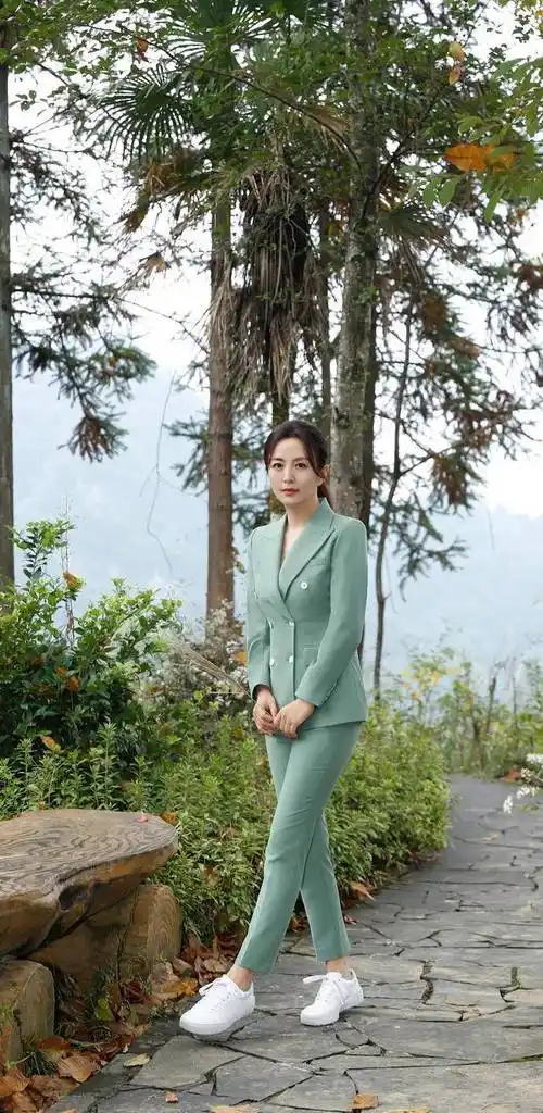 杨童舒最新超高清美图