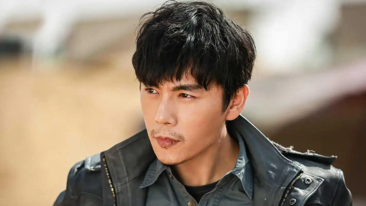 秦昊把情人节过成了儿童节,陪女儿小米粒放风筝父爱满满!