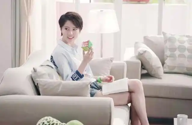 成果出演诸葛大力的时候是真的很有眼光了,一般的演员出演超完美的