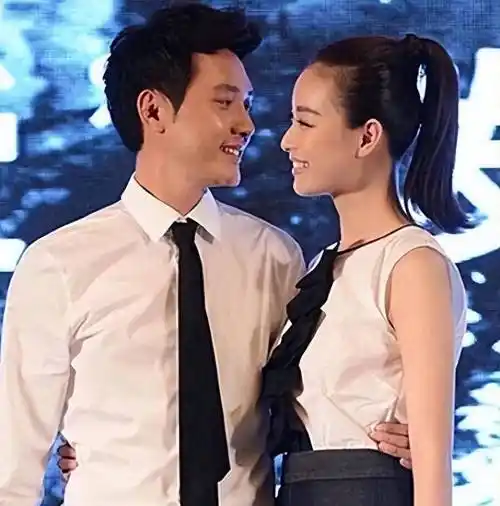 倪妮李宇春曝惊天丑闻,私密照流出?性感女神自降身段究竟为何?