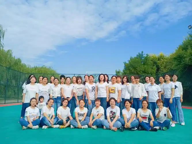 凝心聚力,绽放团队活力——统计部团建活动