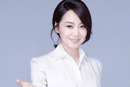 陕西女人的豪爽与智慧,大众女神闫妮沉浸在戏里戏外傻傻分不清