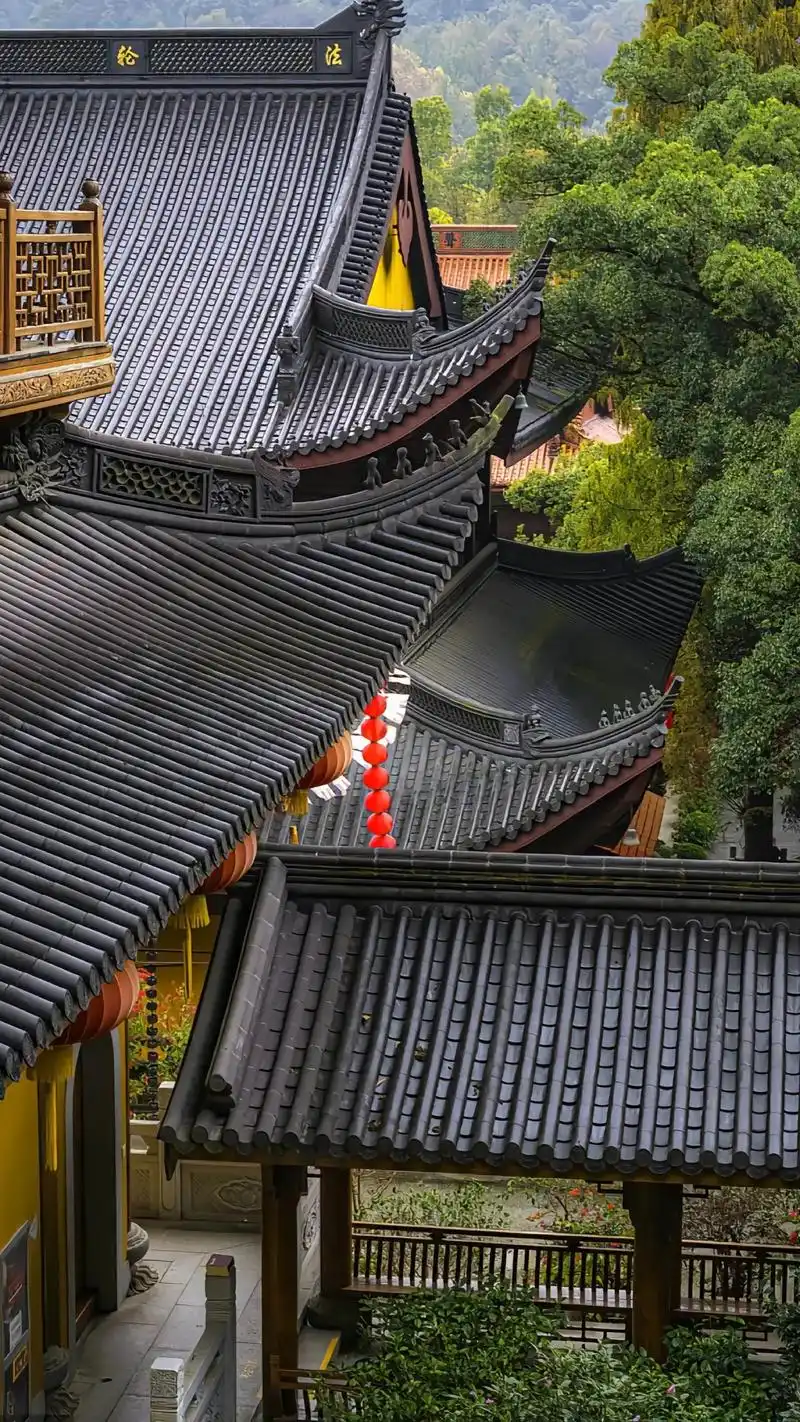 来杭州一定要来一趟灵隐寺 #静心看世界 有人说信仰纯洁了