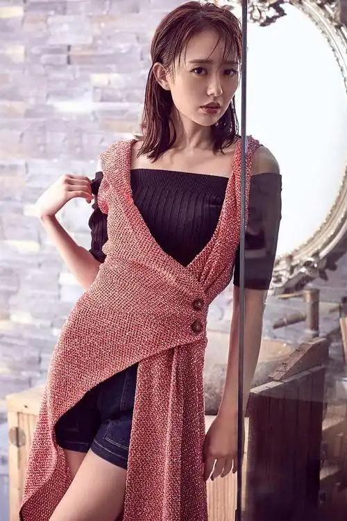 美女演员孙耀琦,楚楚动人!_高清图集_新浪网