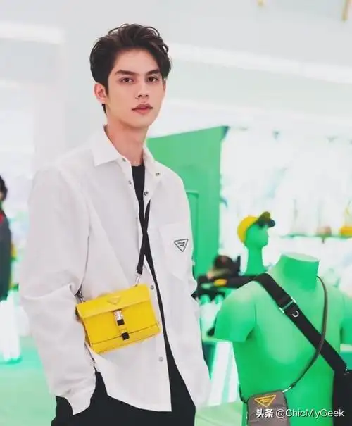 泰国小鲜肉男明星