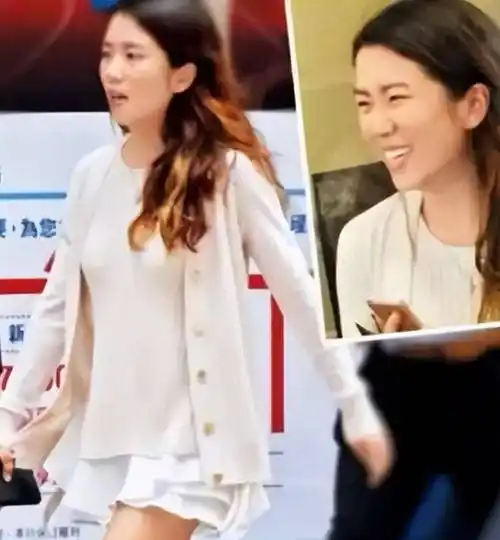 黎明带着小21岁妻女现身,助理出身的老婆清纯可人,女儿长得像爸