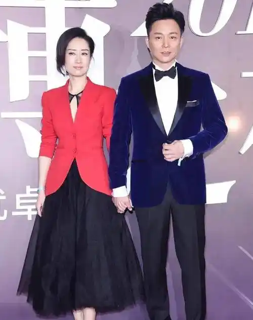 刘敏涛事业如日中天,众星谈前夫合集_观众_表演_角色