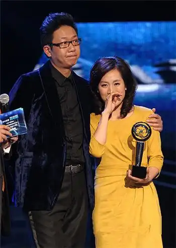 【图】主持人林海老婆何婕已育有宝宝 与前妻离婚的原因是什么