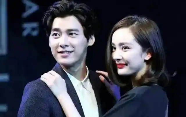 2015年的时候,一条杨幂为李易峰流产,还给了卓伟三千万封口费的消息