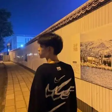 帅气暖男图片阳光13岁