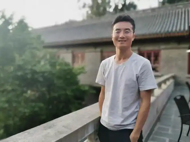 朱占星在静园坚持的好运气没有结果的时候,自我质疑是常态.