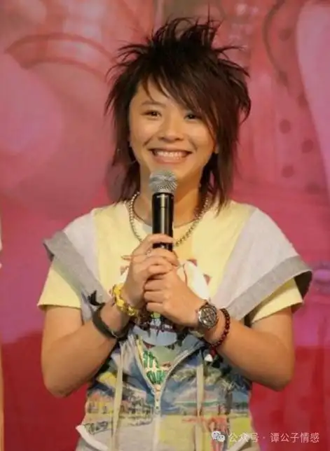 晒一家三口照,相恋16年老公很优秀|何洁|周笔畅|张靓颖|郁可唯|真人秀