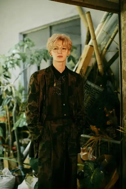 朱正廷亚洲超星团##朱正廷舞台中式恐怖