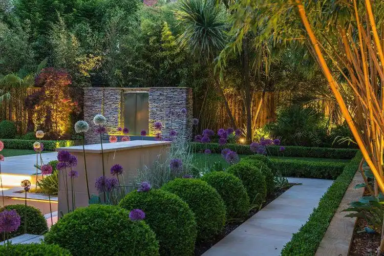 三套简约时尚现代风别墅庭院花园实景图案例欣赏