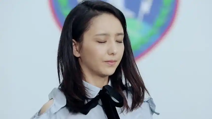 佟丽娅成女兵被罚第一人-综艺-高清视频在线观看-芒果tv