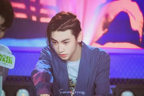 小鬼王琳凯 - 堆糖,美图壁纸兴趣社区