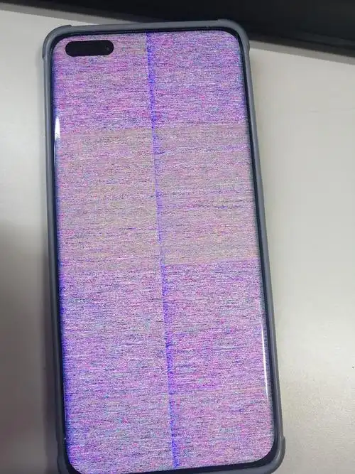 有一小段时间浏览图片时屏幕出现彩花屏,过会又好了 ,目前还没有反复