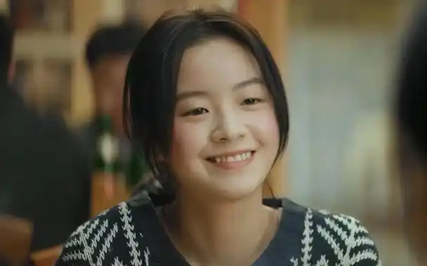 《小欢喜》里的英子李庚希,资源好到离谱,背景到底有多深