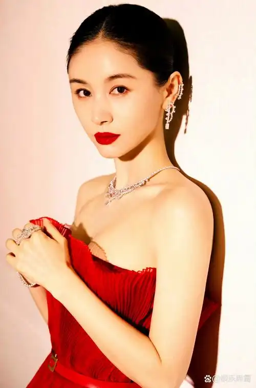 王子文# 红玫瑰