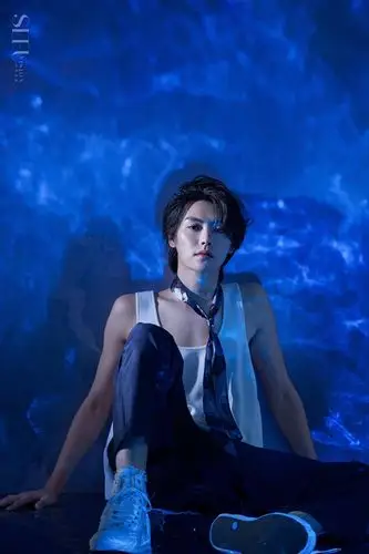 肖宇梁2021杂志图,极富表现力,每张都好绝