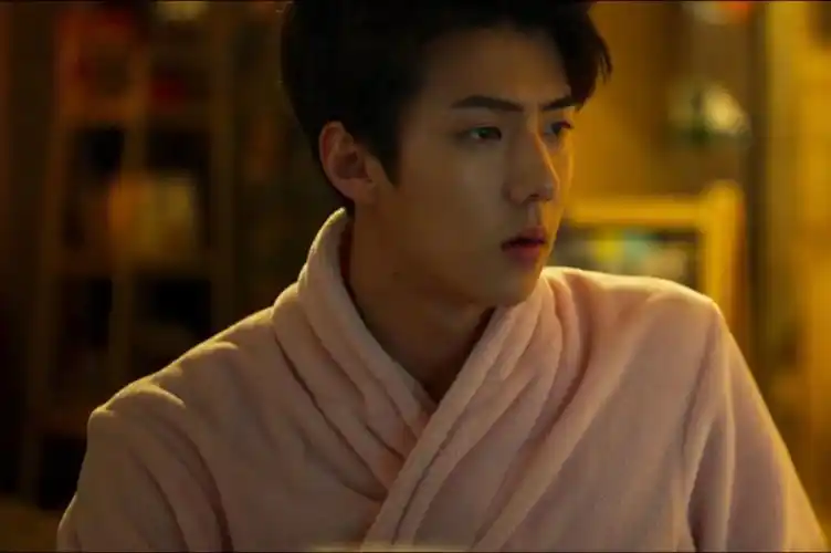 【吴世勋】浴衣款家居型梁渠cut