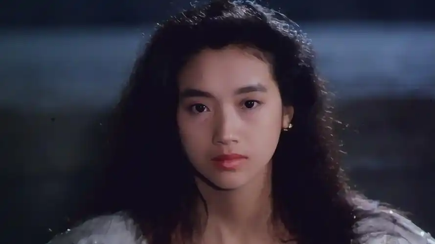 刘德华的《一起走过的日子》感人至深,熟悉的旋律,22岁的吴倩莲