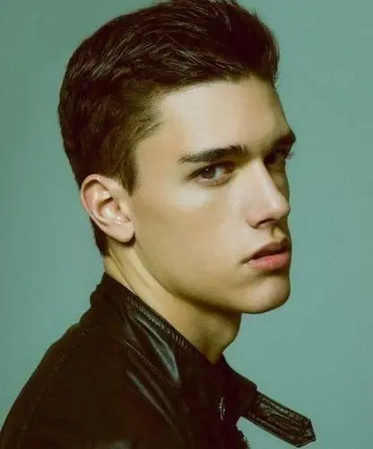 男生6款好看的"欧美范"帅气发型,你不试一试?