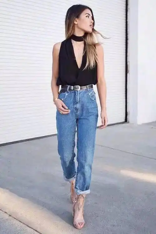 精 别再傻乎乎的卷裤脚了,今年流行这么穿