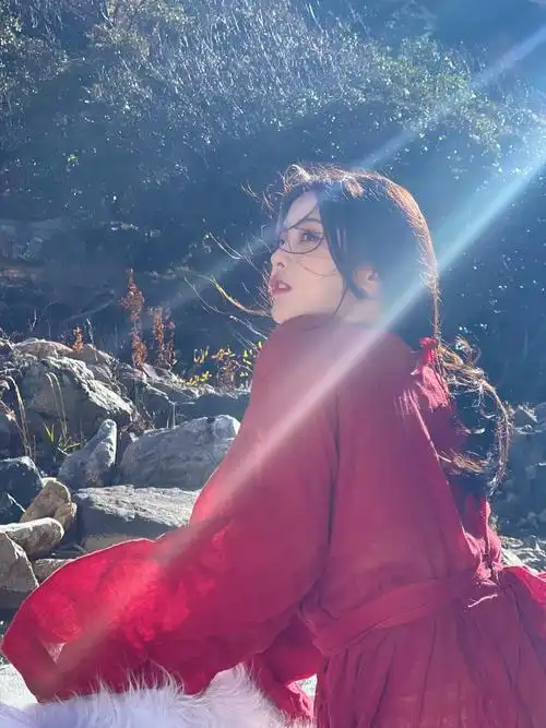 你们觉得的国内娱乐圈神颜是谁? - 知乎