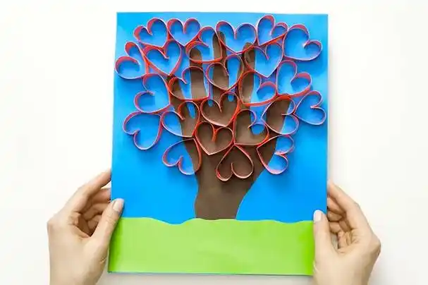 幼儿园简单手工制作漂亮的感恩节贺卡(步骤图解)13