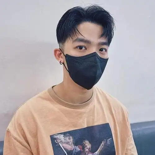 男生夏天别乱剪发型了,这3款造型简单清爽,谁剪谁帅气!