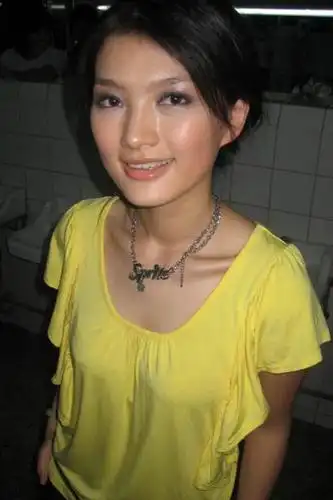 中国好声音丁丁iphone手机壁纸