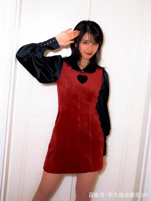 李诞,娱乐圈的奇葩,人虽丑了点但才华横溢,还娶得这么美的娇妻