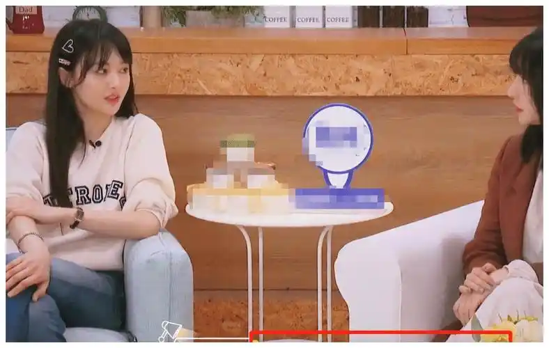 郑爽被圈内好友拉黑,节目中情绪失控,当场处理方式却很理智