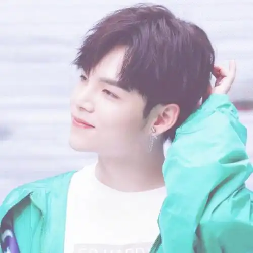 (来自堆糖的小可耐)