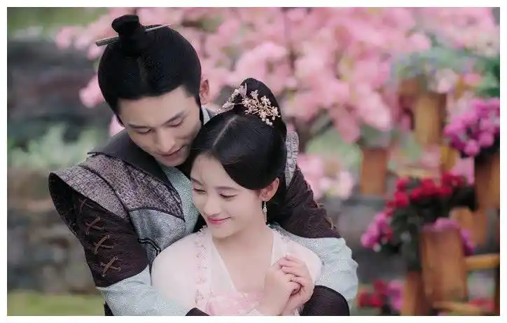 原创曾跟鞠婧祎搭戏的4大男星第3可惜第4般配而初吻献给了他