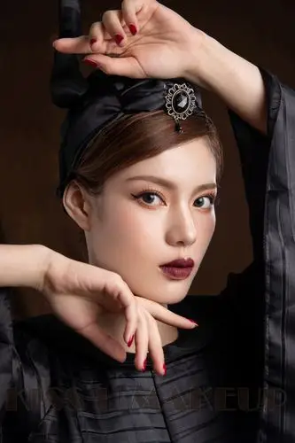 复古时尚新娘造型