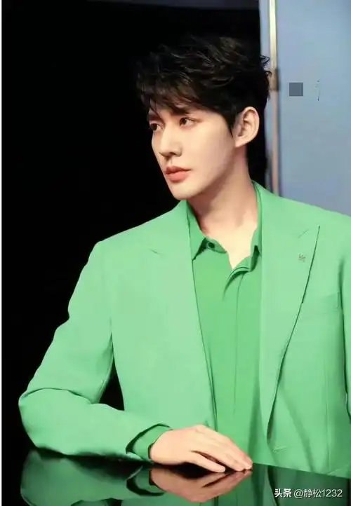 男艺人排名,王星越19陈星旭第9刘学义第3,肖战第2酷盖|杨洋|女明星