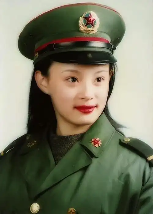 孙俪与钱枫分手20年:她做妈妈,成电视剧女王,他人生尽毁仍未婚