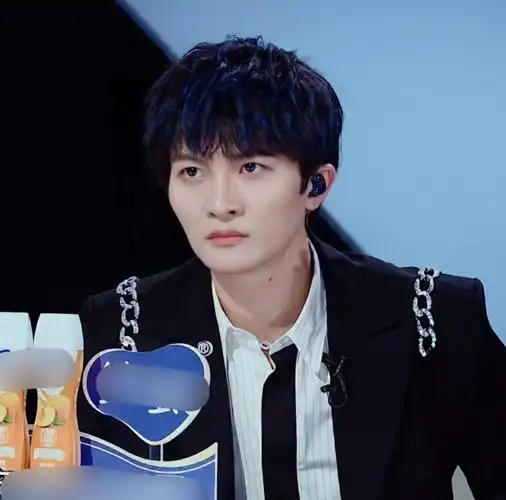 创造营4周深指导学员真的很用心让人想起小土豆的青葱岁月