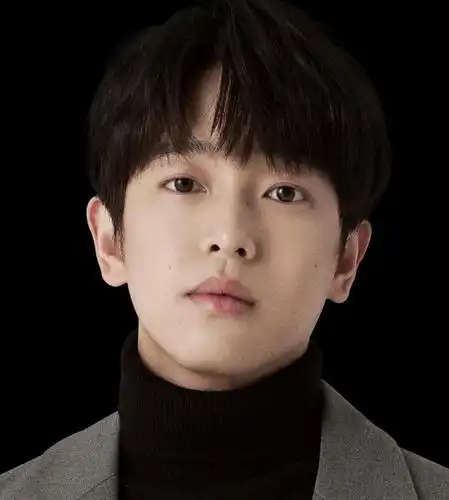 彭昱畅瘦回颜值巅峰时刻!网友戏称:减肥不是问题,发际线才是!