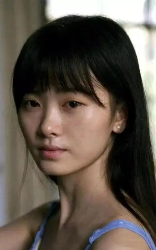 鞠婧祎素颜照片