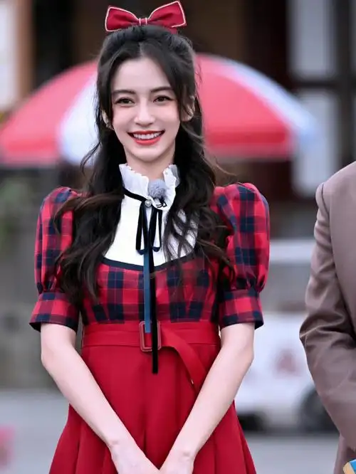 奔跑吧第十季angelababy造型合集