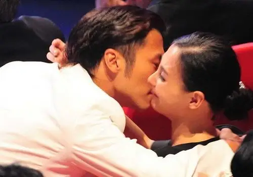 谢霆锋张柏芝昔日热吻