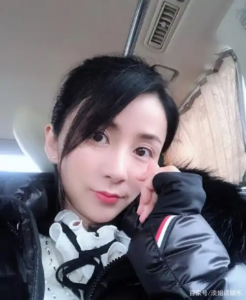 清纯可爱的刘庭羽简单纯真能否俘获你的心